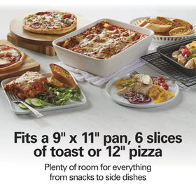 Hamilton Beach crumb tray removable facilitates quick, mess-free cleaning.