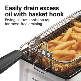 Hamilton Beach magnetic cord detaches to prevent tipping during use