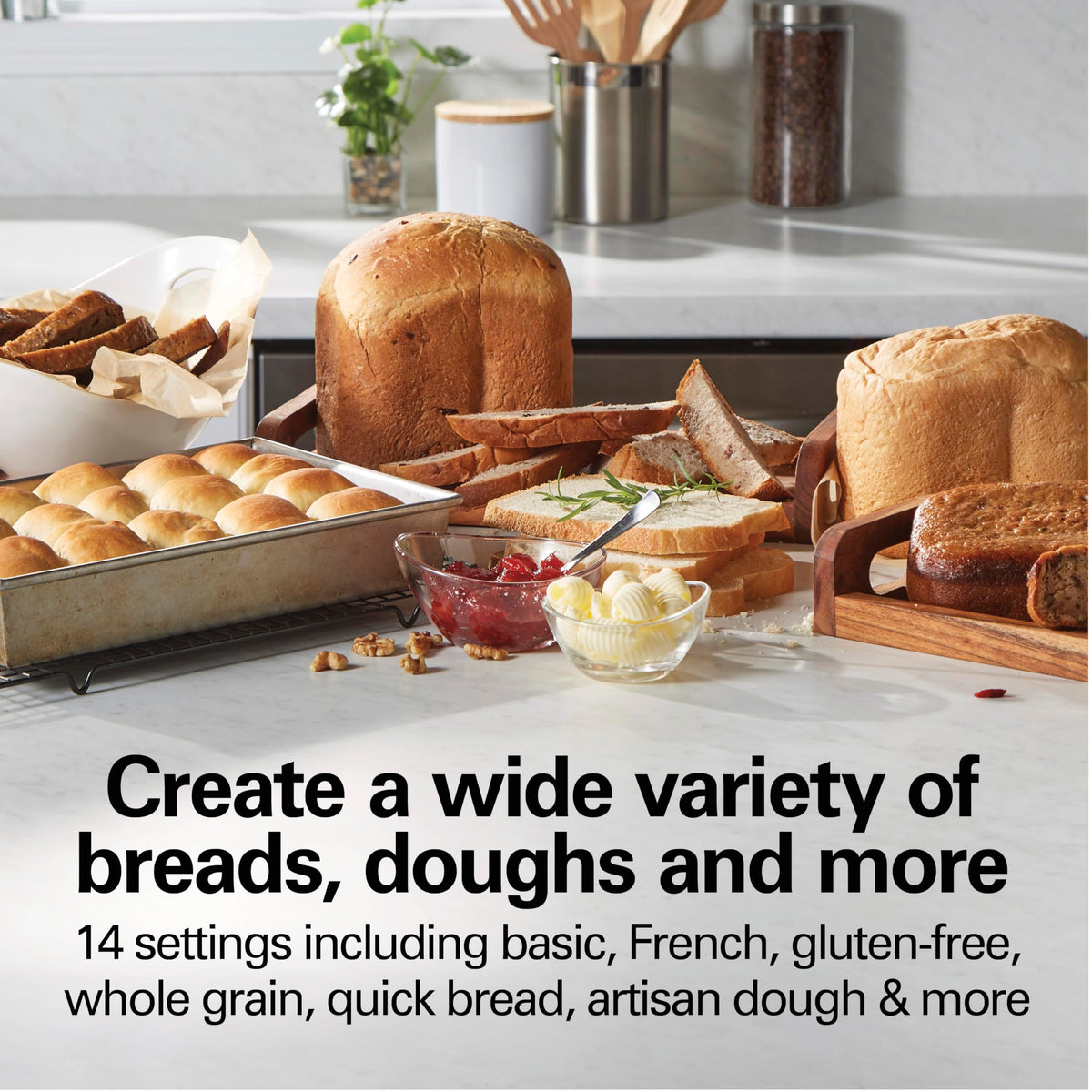 Hamilton Beach digital bread maker loaf baking feature producing fragrant, evenly crusted loaves