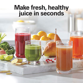 Hamilton Beach juicer juice bowl collects juice neatly during operation.