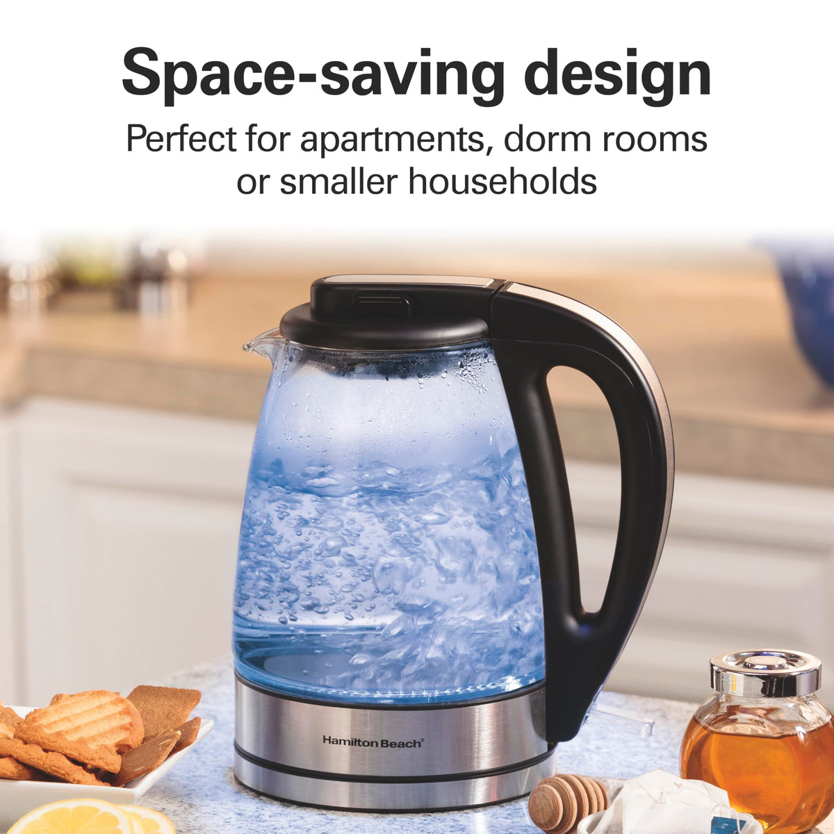 Wide opening for easy filling and cleaning