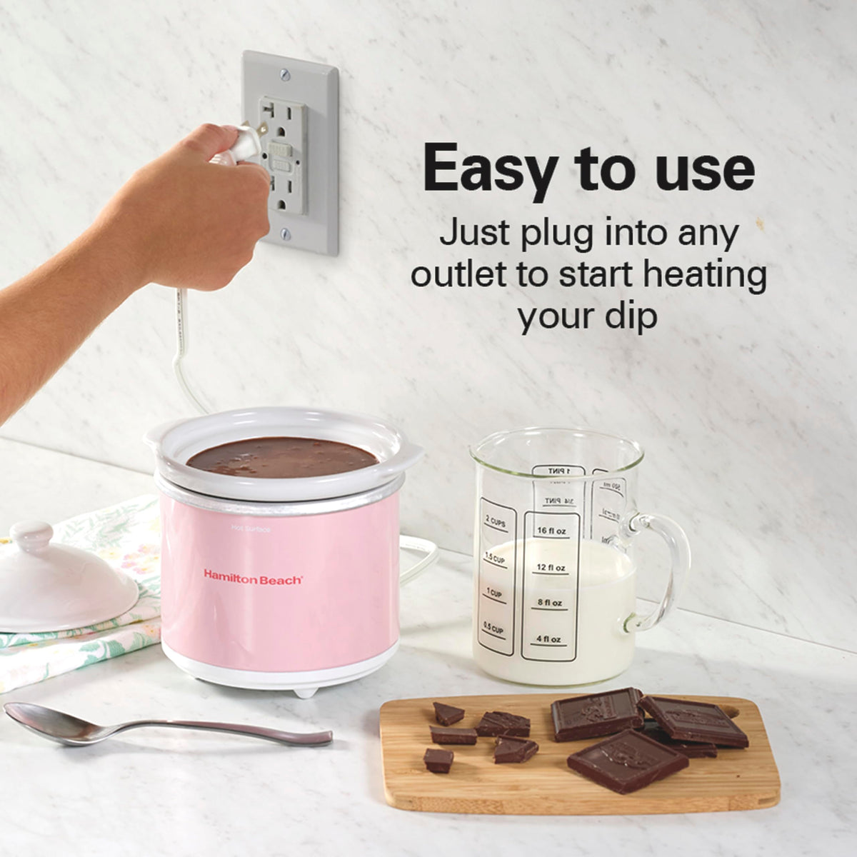Hamilton Beach plug-in-heating enables quick setup for hosting.