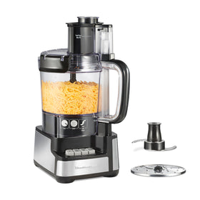 Hamilton Beach Stack & Snap bowl assembly demonstrates quick, tool-free setup.