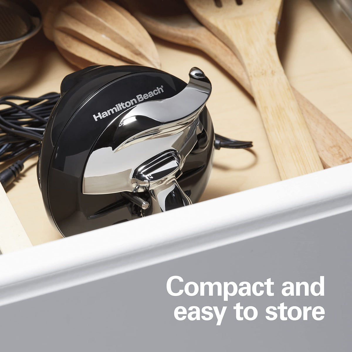 Hamilton Beach Walk 'n Cut performs automatic cutting along the lid for a smooth start.