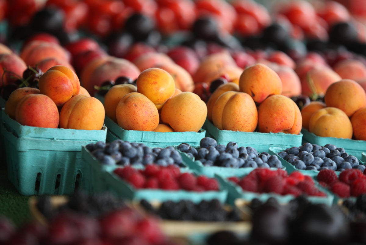 Hampton Distribution farmers market berry baskets display fresh produce