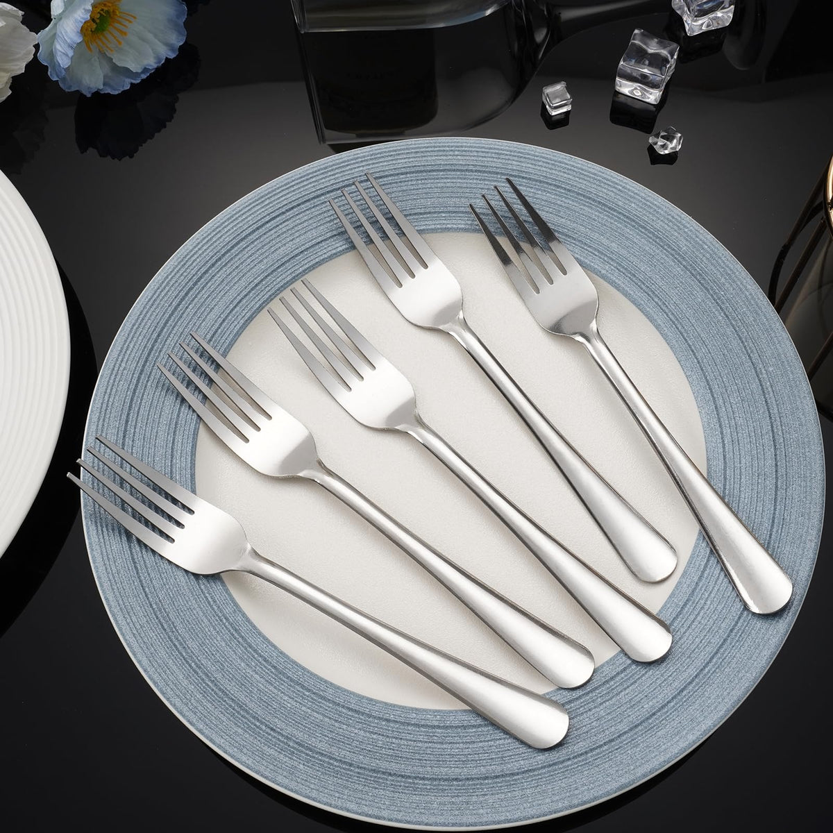 Hansmart Windsor 60-piece set ready for restaurant service.