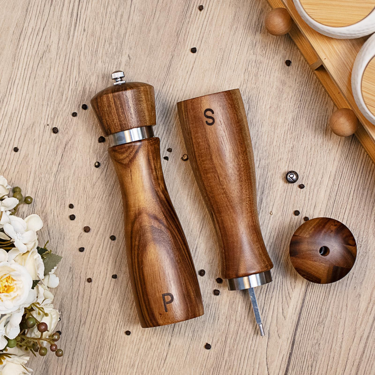 Haomacro ceramic core grinder mechanism for uniform texture