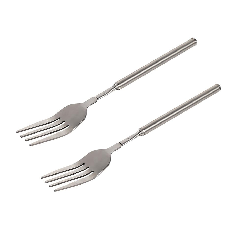 Haosie Extendable Fork at BBQ demonstrating extended reach for safer grilling