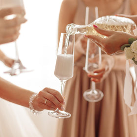 Haoxishui two-piece champagne set designed for prosecco, champagne, cava toasts.