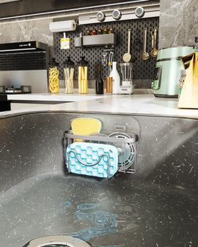 HapiRm hollow drainage promotes fast drying and cleaner sink area