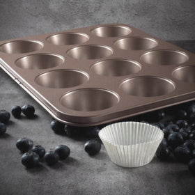 HAPPIELS muffin pan dimensions 10.5 by 13.75 inches for standard liners