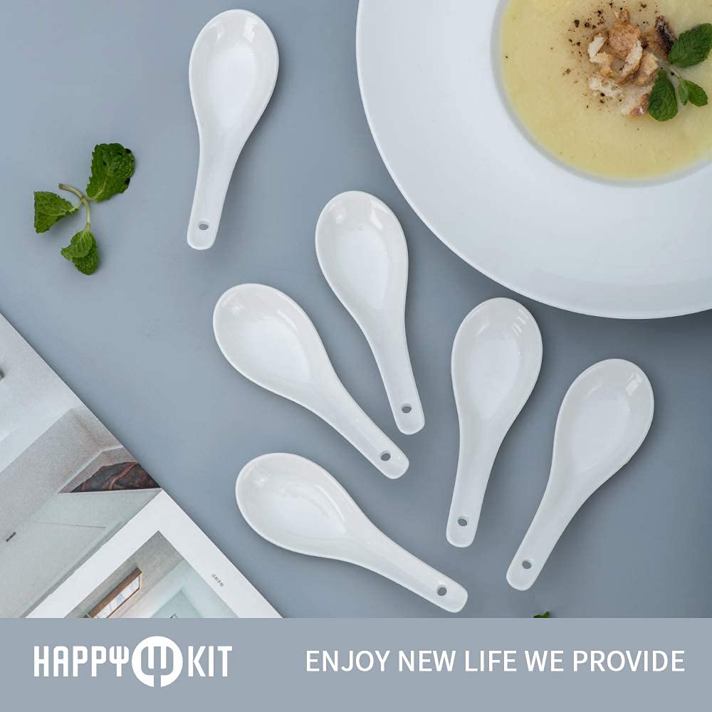 Happy Kit packaging protects the six-piece spoons for safe delivery.