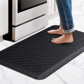 HappyTrends cushioned anti-fatigue mat close-up highlighting plush padding for comfort.