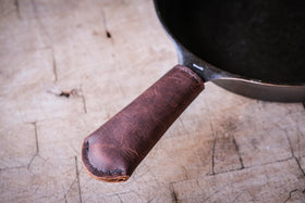 Hardmill leather pan handle cover used for smooth oven transfers