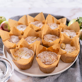 HARFINGTON green tulip baking cups elevating party desserts