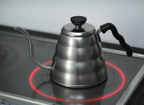 Hario Buono 1.2L capacity suited for multiple cups during brewing