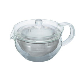 Hario ChaCha Kyusu Maru glass body highlights tea color as it brews