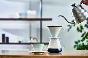 Hario V60 ceramic dripper top view red – cone design supports even saturation.