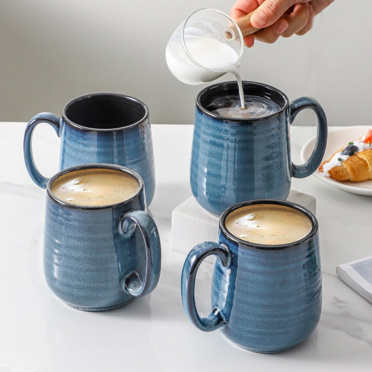 HASENSE microwave-safe blue mug ready for quick reheats