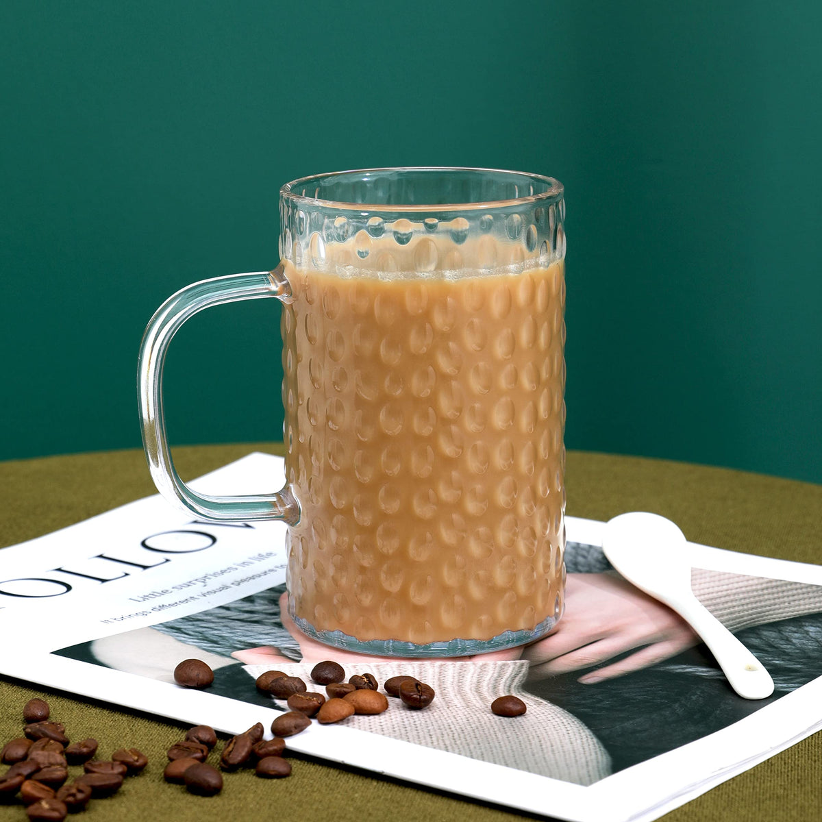 Gift-ready Hawnn mugs presented in a box for a thoughtful present.