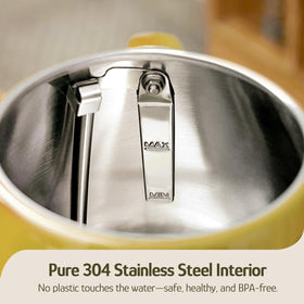 Interior view showing 304 stainless steel inside Hazel Quinn kettle