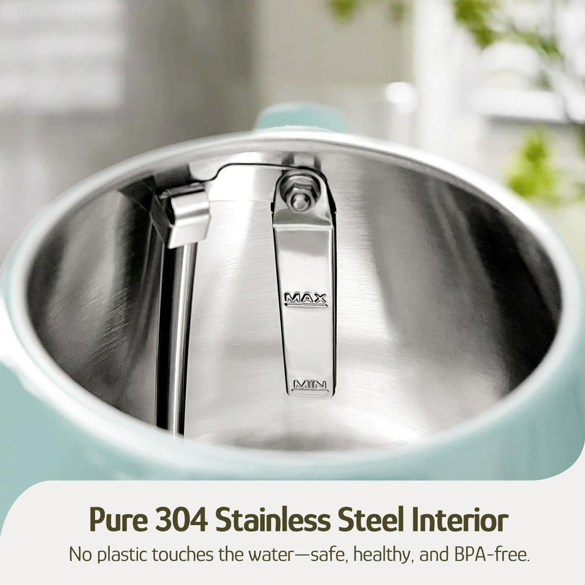 Stainless steel interior and lid ensure BPA-free water contact for purity.