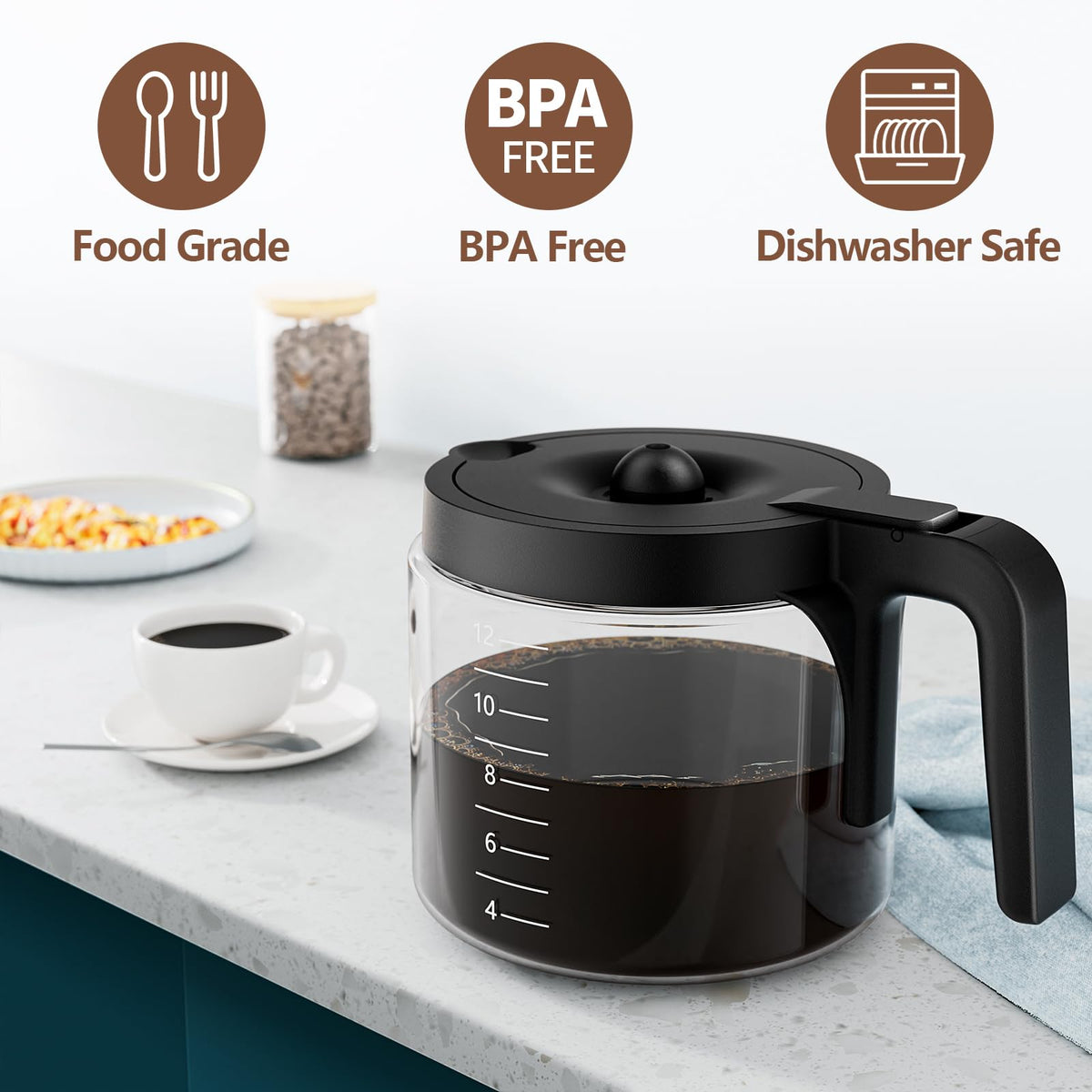 Wide-mouth spout on HBCyole carafe for simple cleaning and quick fill