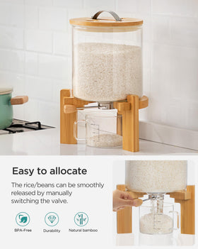 HBlife airtight bamboo lid close-up highlighting freshness seal and craftsmanship.