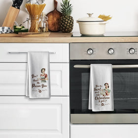 Hcaredee microfiber towels show high absorbency on a waffle weave surface.
