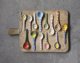 Heart & Home gifts-ready spoons brighten tables for any occasion.
