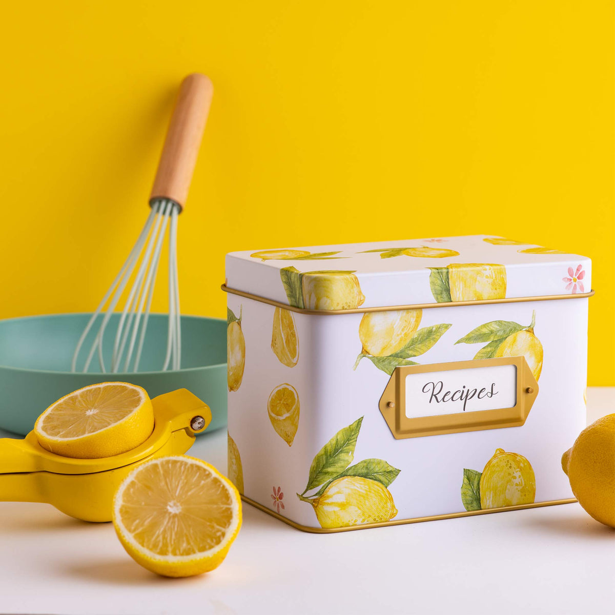Heart & Berry lemon recipe box inside with 24 cards keeps your favorites organized.