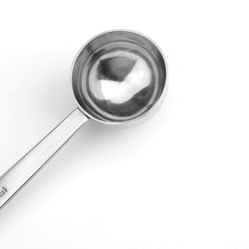 Hedume coffee scoop engraving highlights clear measurements for repeatable dosing