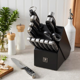 Henckels Statement 8-inch bread knife slices crusty loaves cleanly.