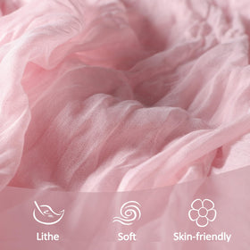 Heneger pink table runner decor on party tables adds subtle elegance.