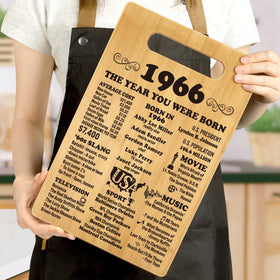Henghere wall-hanging cutting board as decorative keepsake