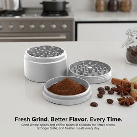 HerbSaver magnetic lid demonstrates spill-free grinding and secure storage.