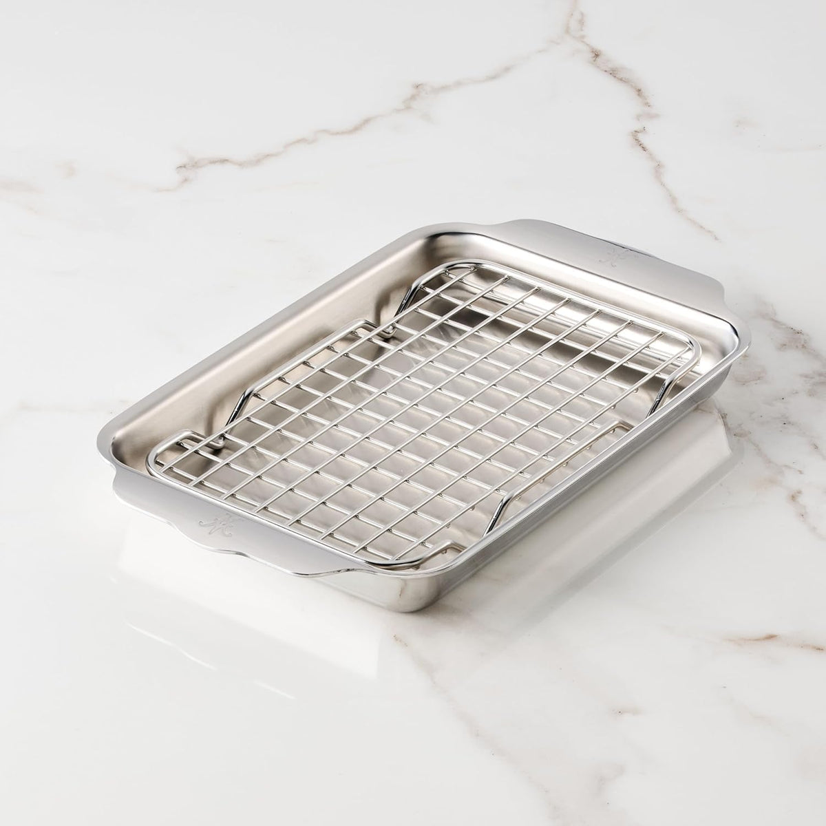 Hestan rack is dishwasher-safe for quick, convenient cleanup.