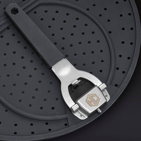 HexClad grease splatter screen heat-resistant up to 480°F protects cookware