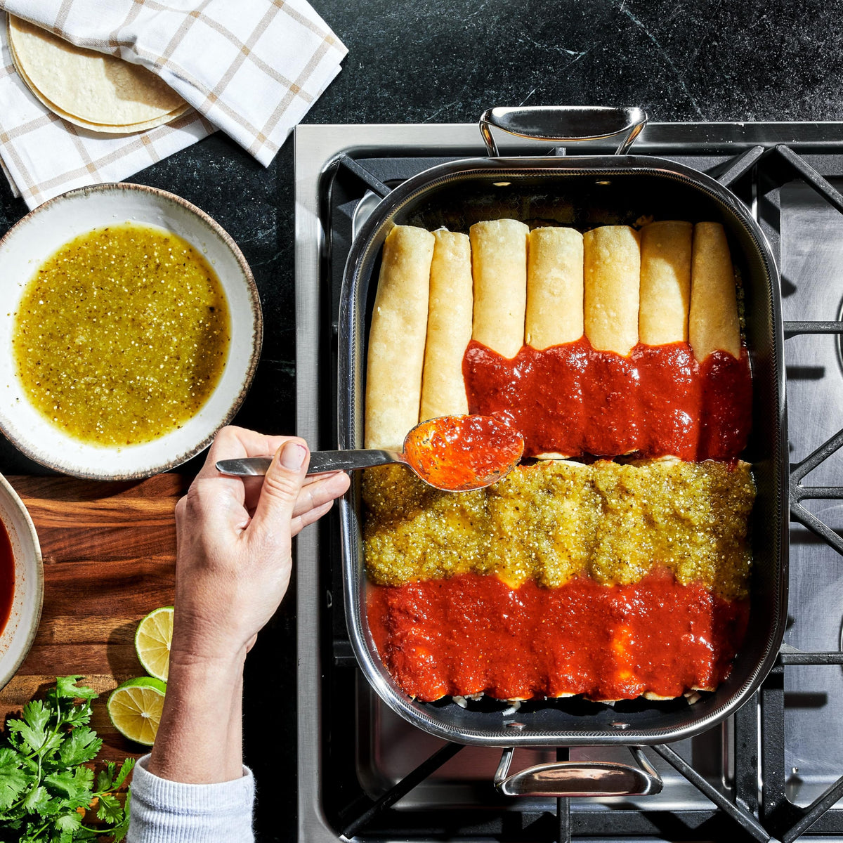 HexClad rack elevates roasts, keeping juices from touching the pan bottom.