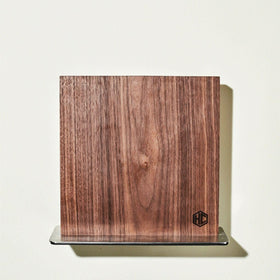 Padded stainless-steel base keeps the block stable on any surface.
