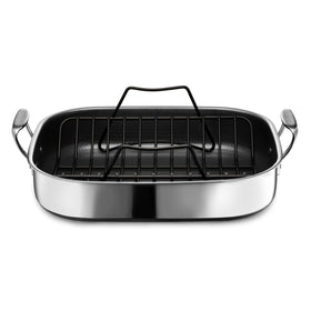 HexClad rectangular roasting pan with rack for even roasting and facile cleanup.