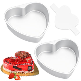 HEYYUMI 8-inch heart cake pan set for delightful birthday desserts.