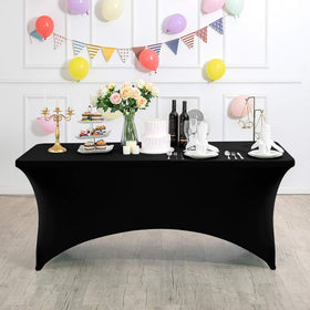 Hezuzo stain- and wrinkle-resistant cover protects tables during celebrations.