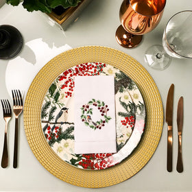 Hiceeden easy-clean charger plate wipes clean with a damp cloth.