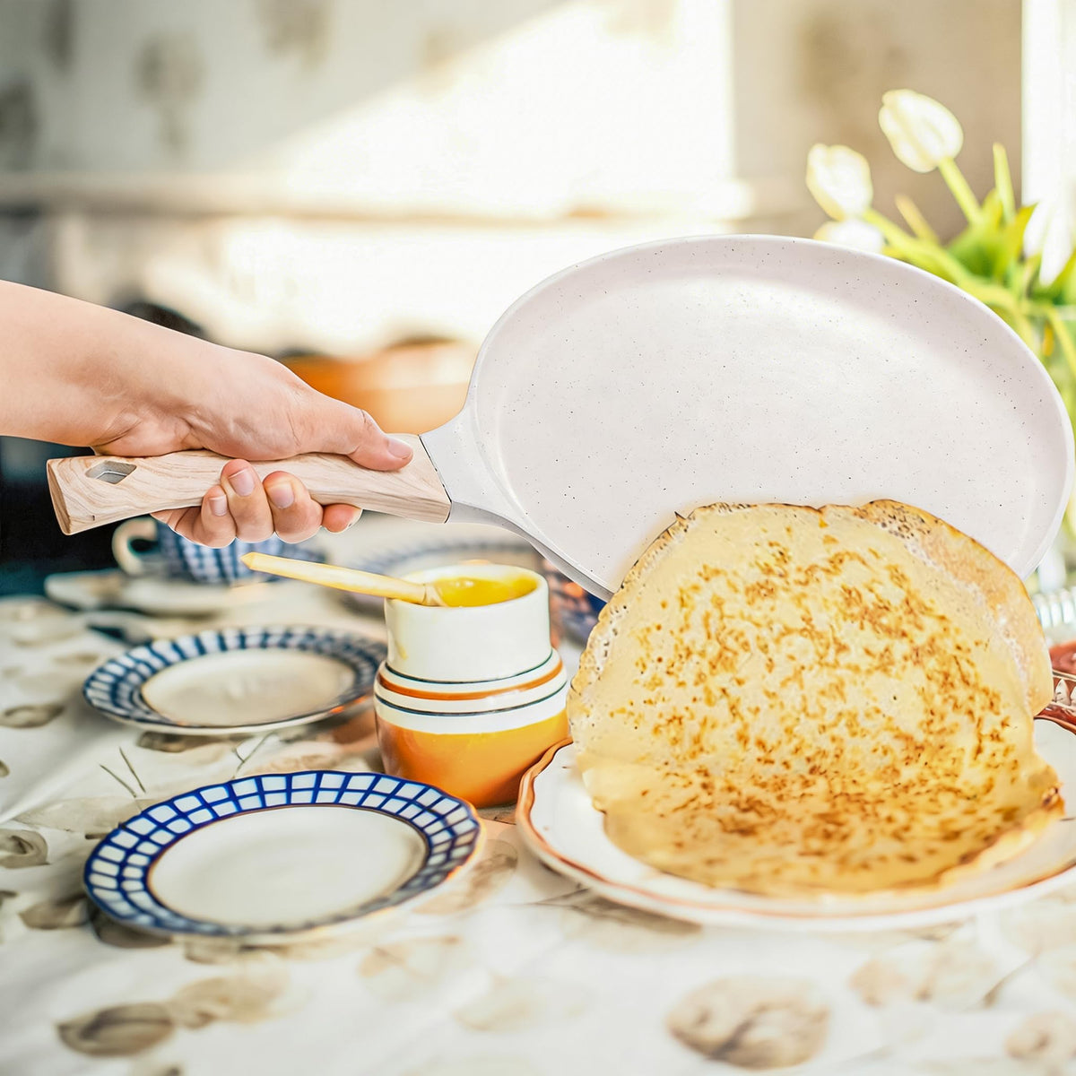 Hiceeden wide, even-base pan delivers uniform cooking across the surface
