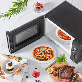 Hiflora easy-clean surface simplifies maintenance after meals.