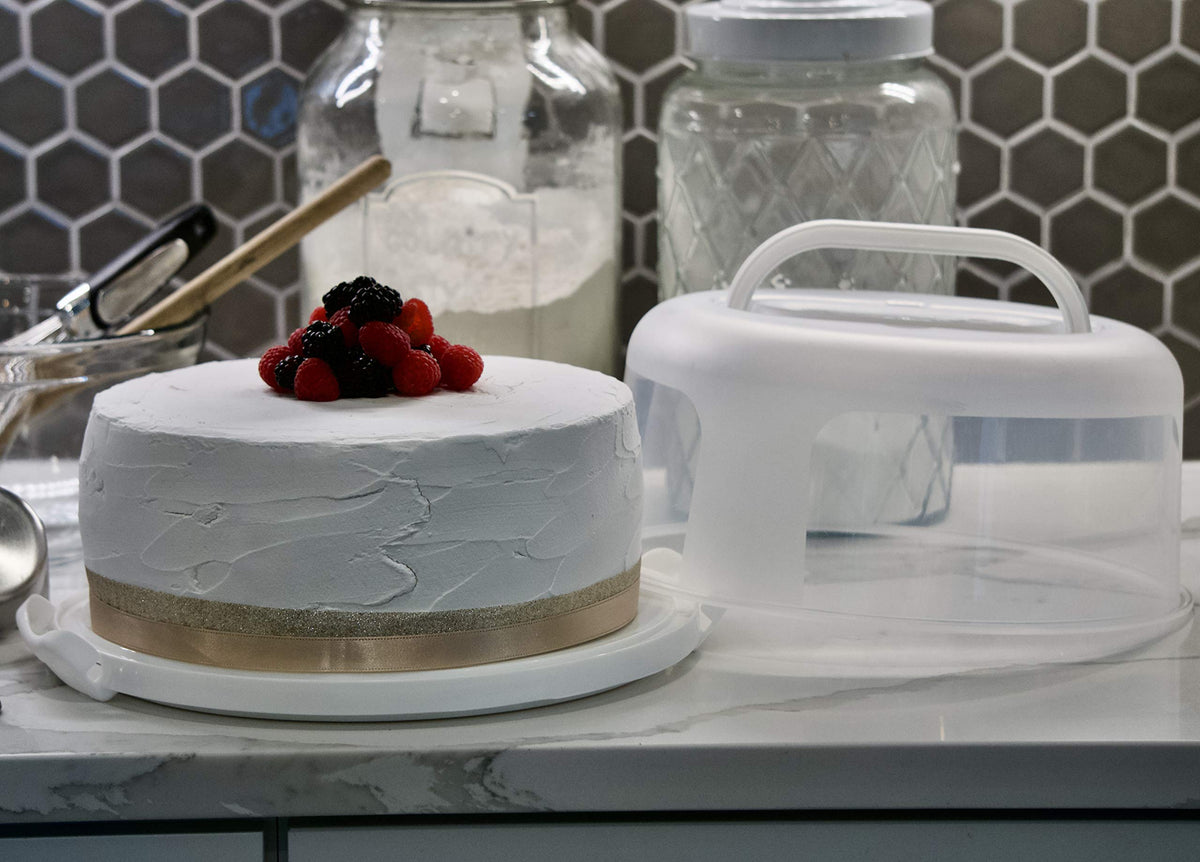 Five-section base keeps fruit, snacks, or dipping sauces neatly organized.