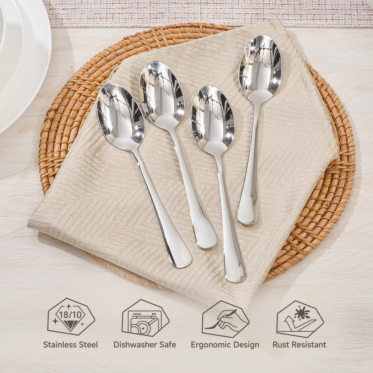 HIKAA Mirror-polished surface offers elegant tableware with easy maintenance.