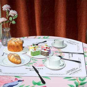 Hillsuren Mahjong tablecloth is machine washable for easy cleanup.