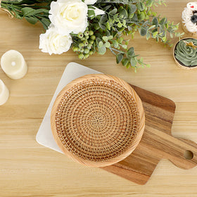 Hipiwe natural rattan tray enhances warm color in living spaces